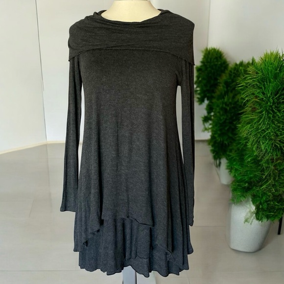 Kensie Layered Dress - Picture 2 of 15